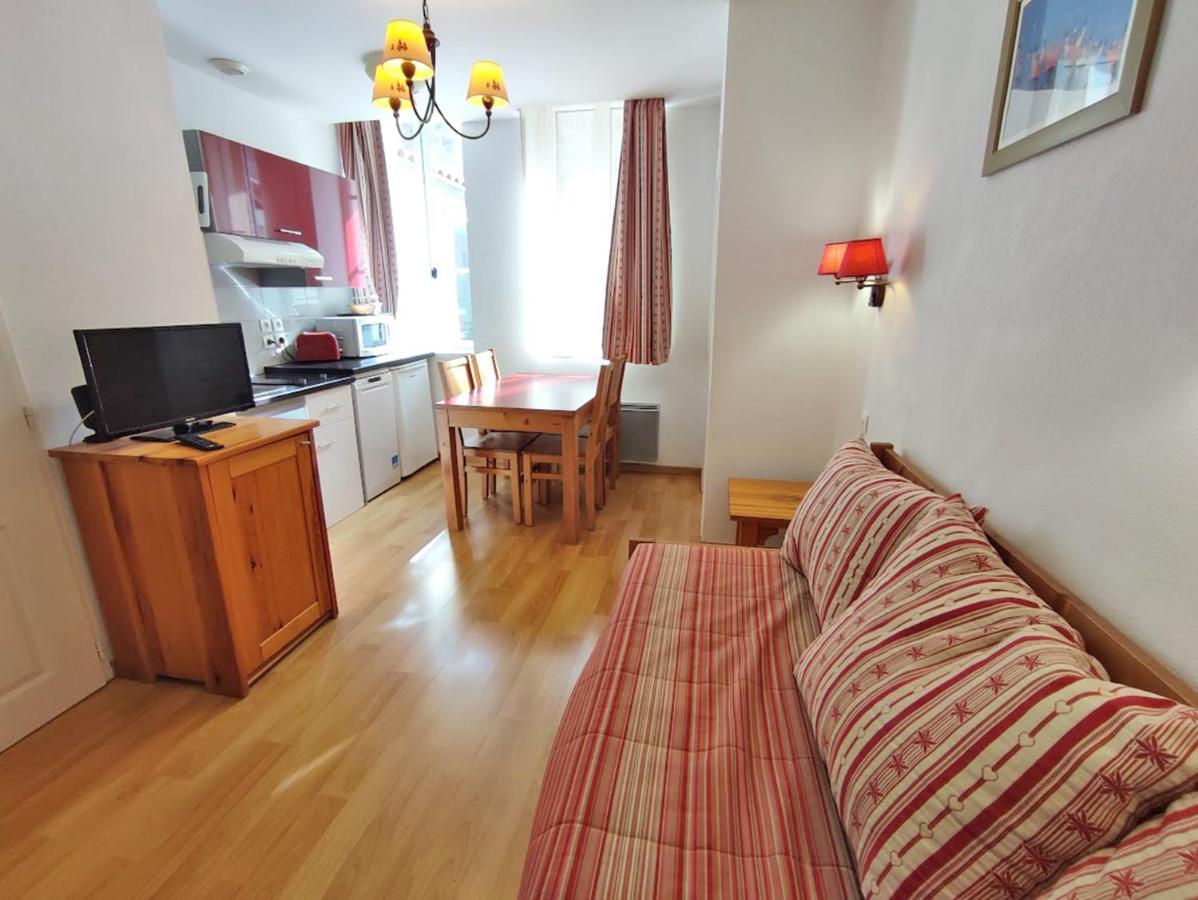Pat 83, T2, Centre Luchon, Wifi, Casier A Skis, 4 Personnes Bagnères-de-Luchon Εξωτερικό φωτογραφία